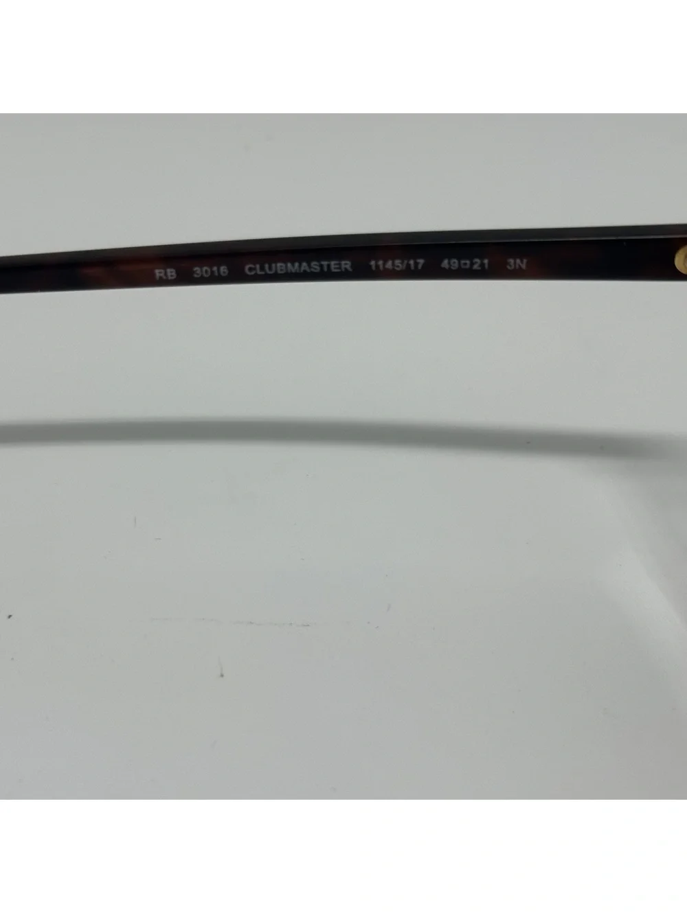 Ray-Ban RB 3016 Clubmaster Classic Sunglasses with Blue Mirrored Lenses